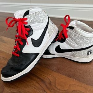 Nike BIG Nike High top vintage.